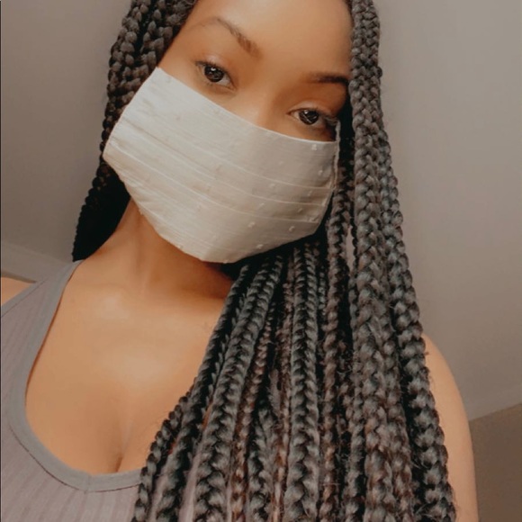 Poshmark profile picture for @jamaa